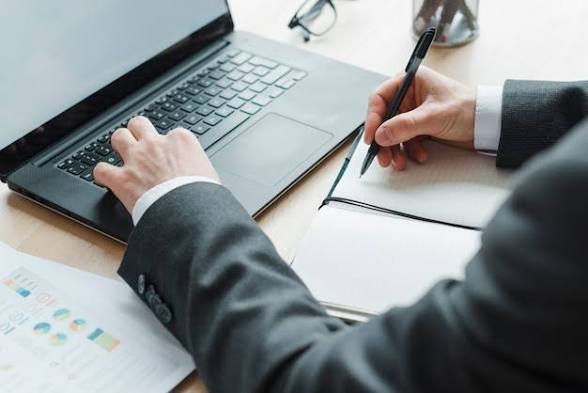 Certifications et qualifications en business system relationship organisation